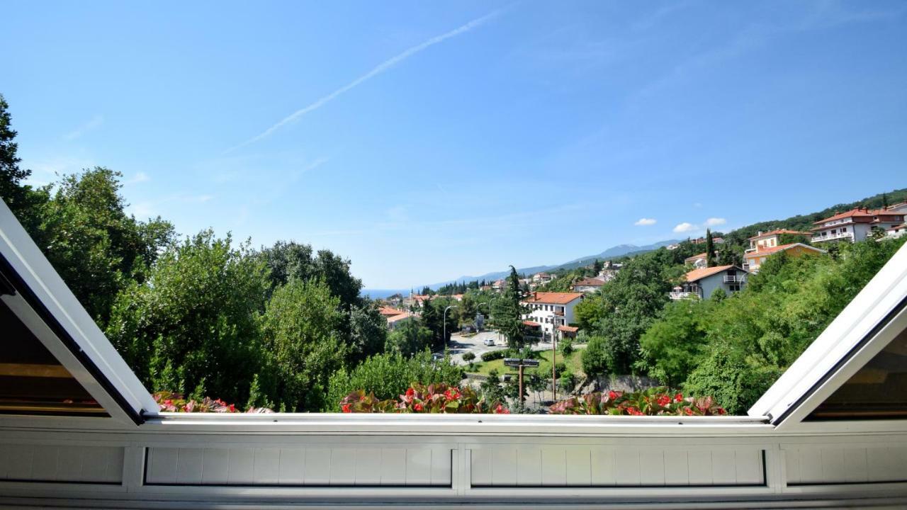 Apartman M&B Volosko Exteriör bild