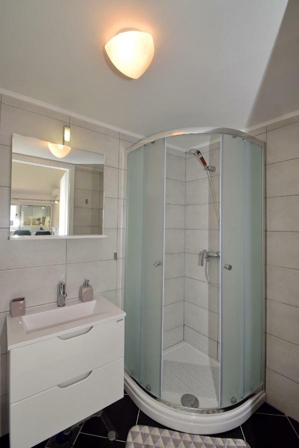 Apartman M&B Volosko Exteriör bild